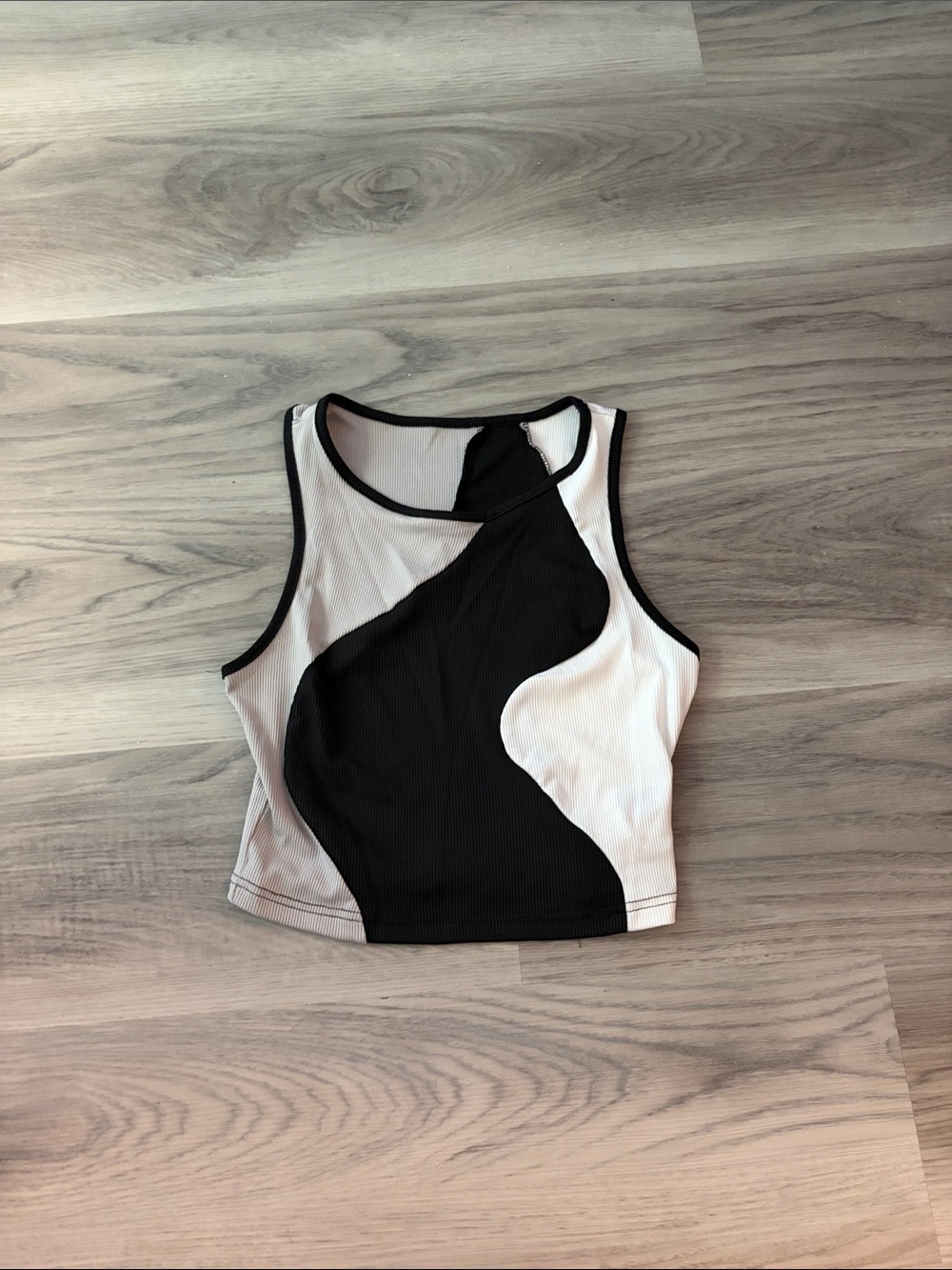 Black and White Colorblock Crop Tank Top